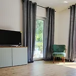 Haus In Seenaehe